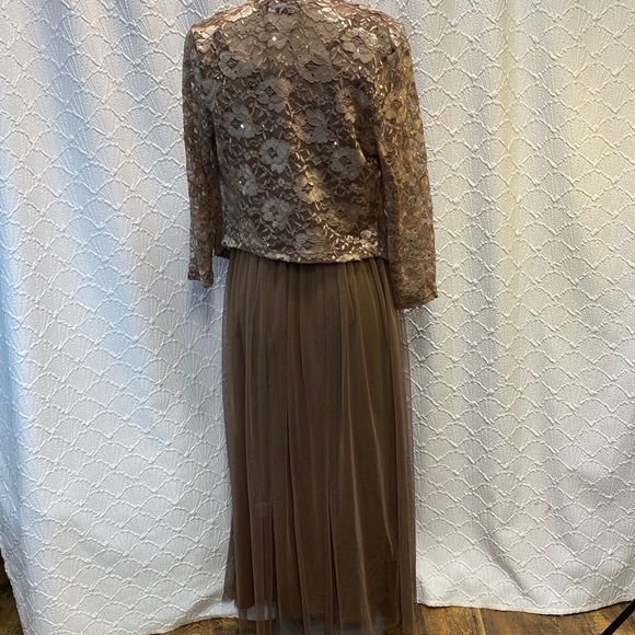 NWOT Candolite Petite small petite Brown bronze Lace Long Sleeve Gown sequins - Picture 10 of 13